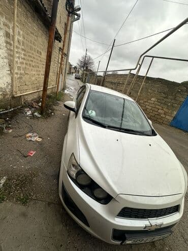 belarus mini traktor: Chevrolet Aveo: 1.2 l | 2012 il 35656 km Sedan — 1