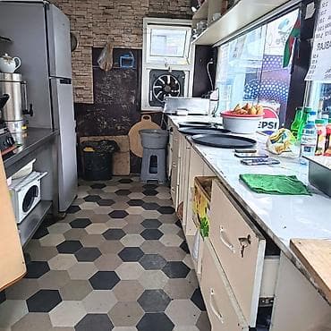 köşk satışı: Satılır: Açıq havalı dönər/kabab fast‑food köşkü və avadanlıqları — 10