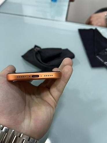 iphone 15 pro en ucuz: IPhone 17 Pro, 256 GB, Narıncı, Face ID — 2