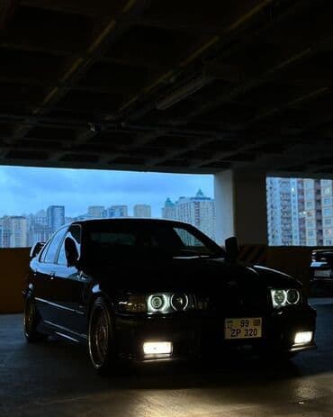 bmw 3 серия 318 at: BMW 3 Series E36 sedan – dərin mavi rəngli, idman üslubunda tüninq — 17