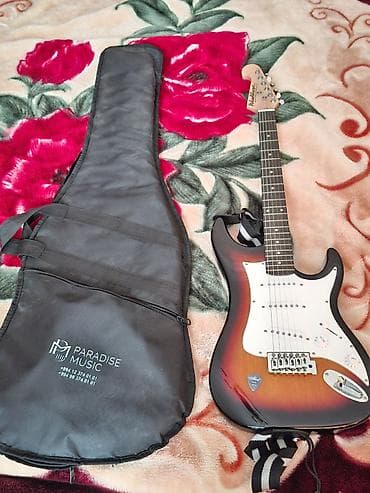 gitara dayağı: Elektrik gitara + yumşaq çanta + şunuru Eleksir strunlar, 3 strun — 2