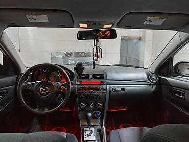 qapi zili: Mazda 3 sedan - Kuzov: sedan, tünd-boz rəng - Mühərrik: benzin (detal — 7