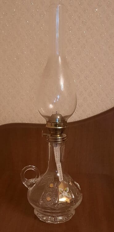 Şüşə kerosin lampası lalafo.az -da Şüşə kerosin lampası