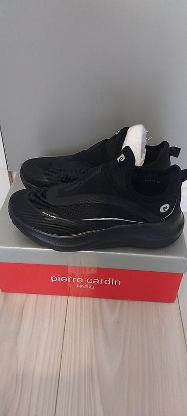 Ölçü: 39, rəng - Qara, Yeni