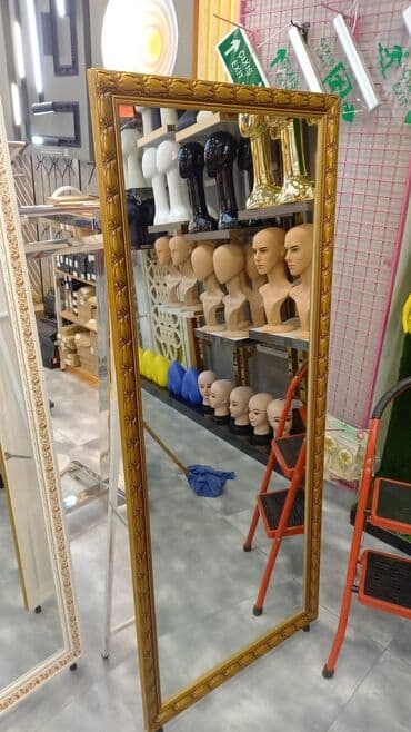 dekorativ guzguler: Güzgü Divar üçün — 1