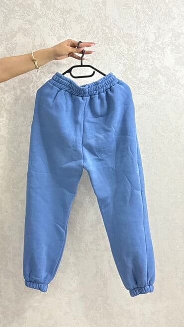 Unisex idman dəsti – göy rəng Dəst tərkibi: - Kapüşonlu sweatşört — 4