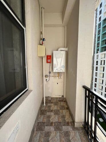 7 ci mikrorayon yeni tikili: Ela veziyetdedi yeni temir heyder eliyev merkezin yaninda 2 otaqlı, 60 — 15