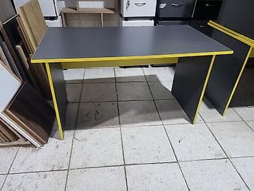 İşlənmiş, Resepşn, Dördbucaq masa