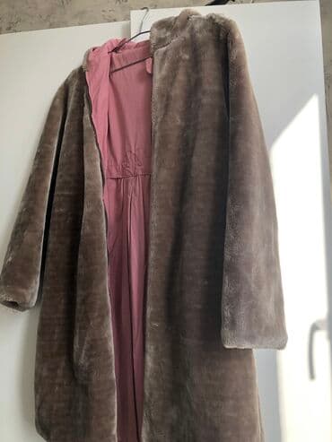 Digər qadın geyimləri: Cəmi 2 dəfə işlənmiş dublyonka. Qışda gözəl isti tutur. Defekti — 3