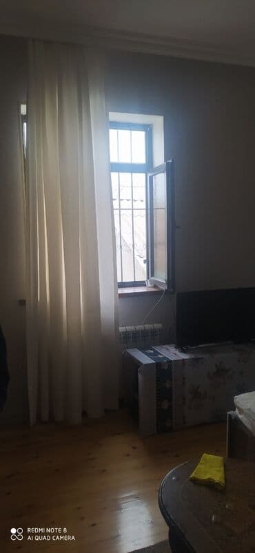 berdede ev: 4 otaqlı, 260 kv. m, Yeni təmirli — 4