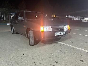 Maşın otur sür maşındı mator karobka yaxşıdı ekranı öz ekranidi