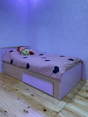 carpayı tek: Qız üçün, Təknəfərlik çarpayı, Komod — 1