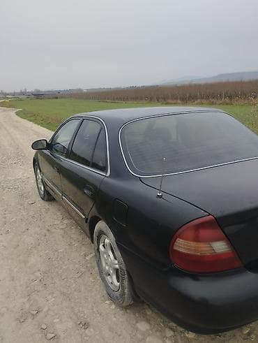 hyundai getz radiator: Hyundai Sonata: 2 l | 1998 il Sedan — 5