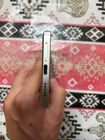 iphone 13 pro lalafo: Poco F6, 512 GB, rəng - Boz, Sensor — 6