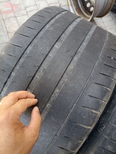 Təkərlər: 315/30/21 Mişelin — 2