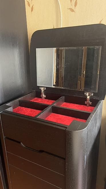 böyük dolab: 2 təknəfərlik çarpayı, Dolab, İşlənmiş — 6