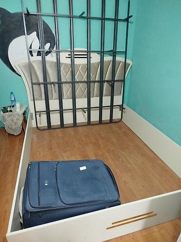 İkinəfərlik çarpayı, Bazalı, Matras ilə, Siyirməsiz