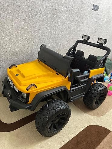Uşaq üçün elektrikli off-road tipli maşın - Korpus: parlaq sarı