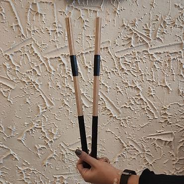 Barabanlar: Baraban çubuğları Rude Ünvan:Nizami 42 (Daxili işlər nazirliyin — 1