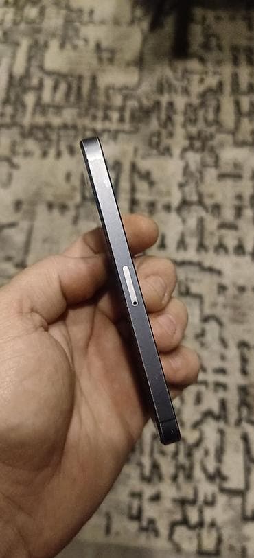 iphone mingecevir: IPhone 5, < 16 GB, Qara — 2