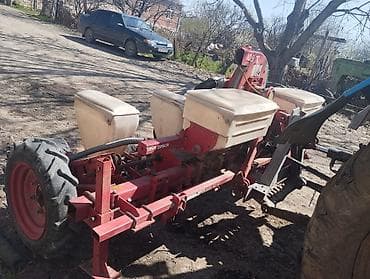 zincir teker: Səpin aqreqatı – pnevmatik dəqiq səpən (Väderstad/Monosem tipli — 1