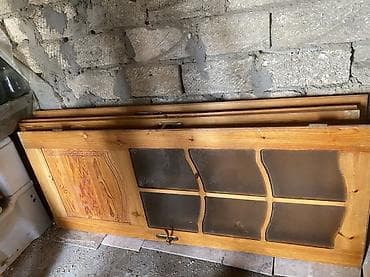 Taxta otaq qapıları – şüşəli model - Material: təbii ağac (şam