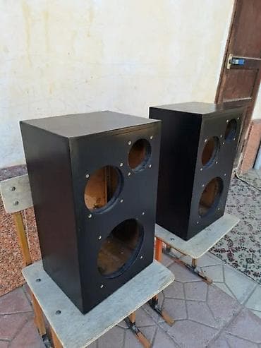 2106 dinama: Akustik qutular cütü 30azn ünvan Binə qəsəbəsində vatsap var — 2