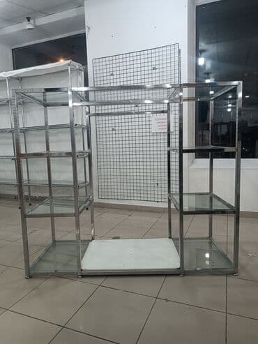 стеллаж в комнату: Mağaza üçün vitrın rəf sistemi - Material: xrom rəngli metal karkas + — 1