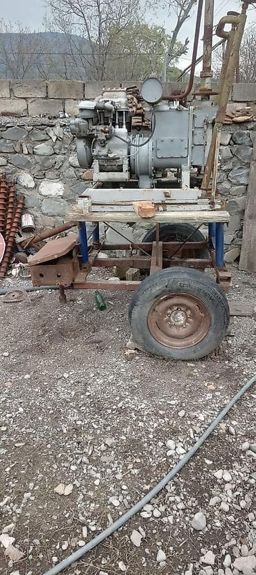 acar desti: Sahə üçün mobil kompressor qurğusu - Daxili yanma mühərriki ilə — 3