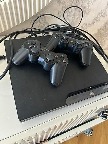 Sony PlayStation 3 Slim oyun konsolu Xüsusiyyətlər: - Model