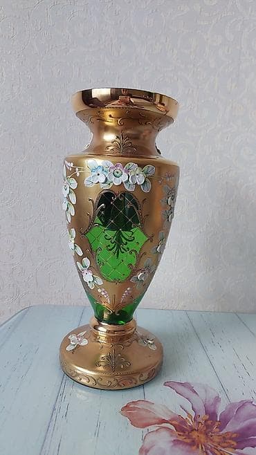 Bir vaza — 1