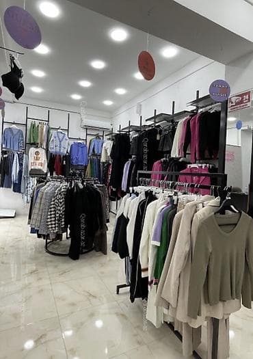 qadın geyimi: Qadın geyimləri mağazası işçi xanim lazdim — 1