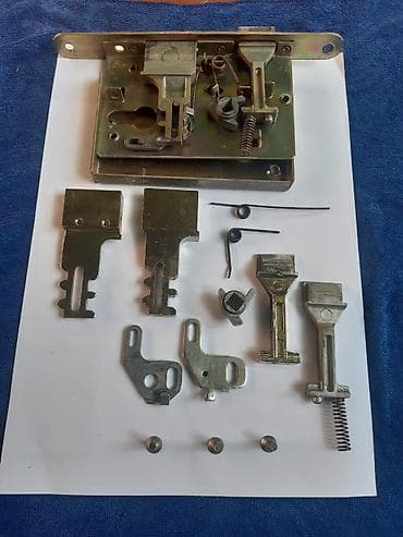 pion gul: Qapılarda vaz zamoklarının ehtiyyat hisələridir.Tək tək — 5