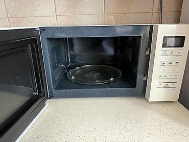 samsu: Mikrodalğalı soba Samsung, Ayrıca dayanan, Mikrodalğalar ilə, rəng - Ağ — 2