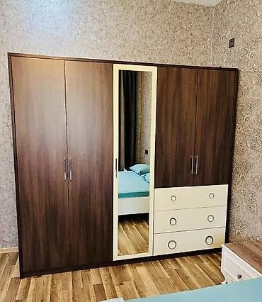 dəniz məhsulları satışı: 700-800 azn aralığında alınmışdır Çox səliqəli vəziyyətdədir Təzə — 2