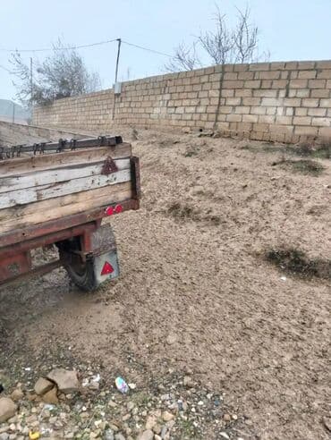 qoşqu yeri: Yük qoşqusu (tək oxlu) - Metallik korpus, dərin yük yeşiyi - Arxa — 8