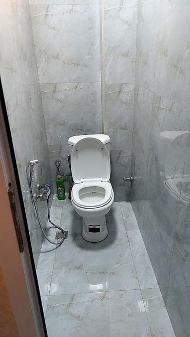 kireditle heyet evleri: 48 çi meh 3otaqlı evin 2 otağı kiraye verilir içi əşyalı evdi 370 — 7