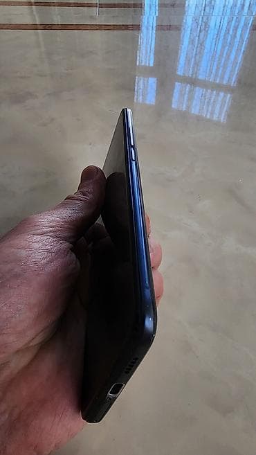 dubay telfonlar: Vivo S5, rəng - Qara, Barmaq izi — 5