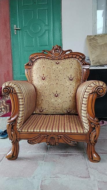 İşlənmiş, Klassik divan, Divan, Bazasız, Açılmayan