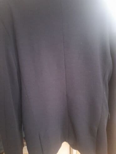 tek pencek: Tək kostyum — 3