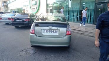 byd kredit şərtləri: Toyota Prius: 1.5 l | 2008 il Hetçbek — 4