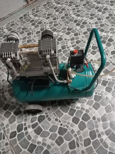 автомобильные газонаполнительные компрессорные станции: Kompressor. Əla vəziyyətdə.50 İki motorlu — 3