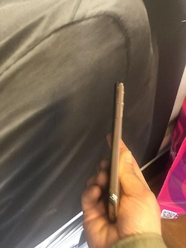 resmi note 8: IPhone 11 Pro, 64 GB, Qızılı, Face ID — 8