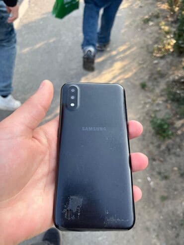 Samsung Galaxy A01, 16 GB, rəng - Qara, Face ID