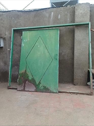 Sendviç panellər: İşlənmiş Dəmir Həyət darvazası, Yana açılan, 3 m, Mexaniki, Qapı ilə, rəng - Yaşıl — 2