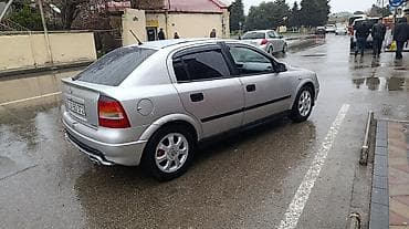 opel korsa d: Opel Astra: 1.6 l | 2001 il 385000 km Hetçbek — 2