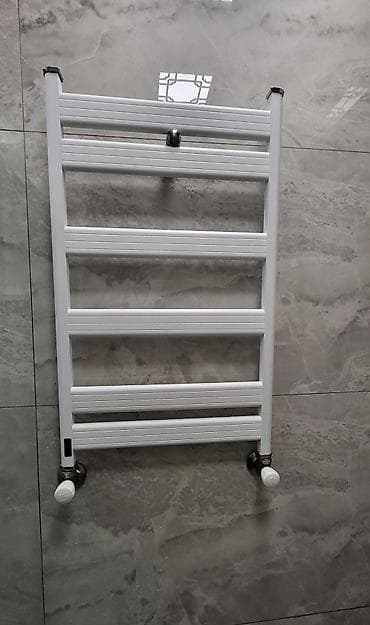 Alüminium vannaxana üçün dəsmal quruducu/radiator.rengi duz gelmediyi