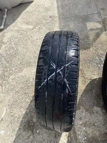 daf ati 400: Şin Michelin 235 / 65 / R 18 — 4