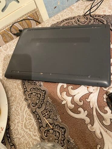 komputer ekran şəkilləri: HP noutbuk - Model: HP (15.6" seriyası – korpusda HP loqosu, tam — 4