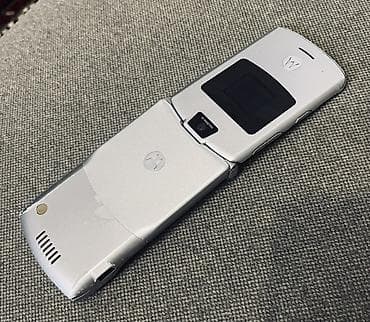 motorola sensor: Motorola Razr V Xt885, rəng - Gümüşü, Düyməli — 2
